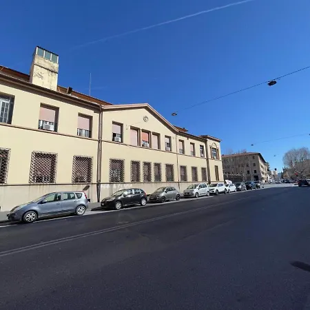 Apartment Kia Orana Livorno